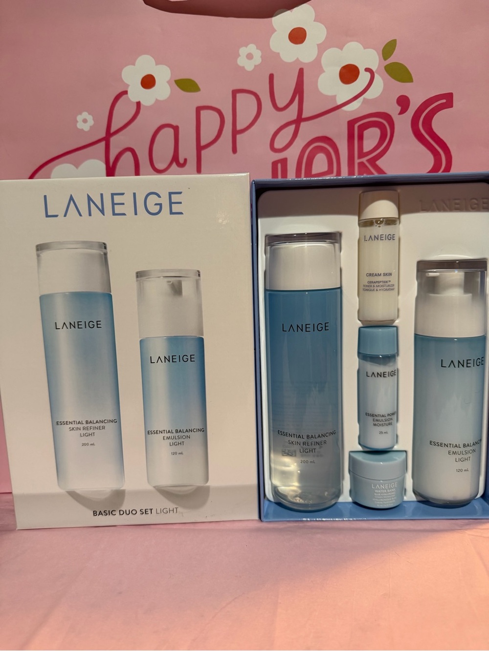 LANEIGE Essential Balancing Skincare Set — Light